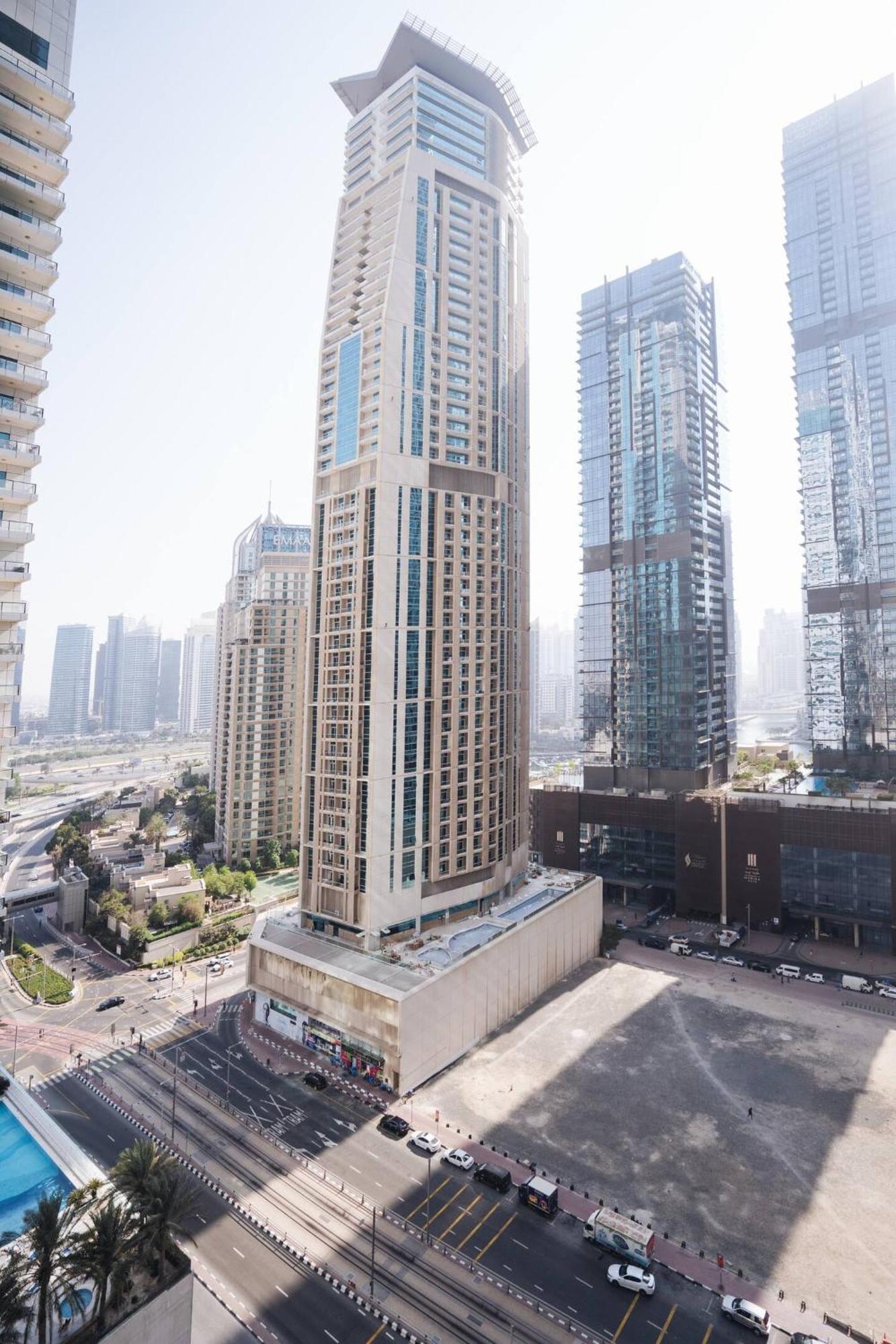 Charming Warm Suite With Amazing Views Of The City Dubai Eksteriør bilde
